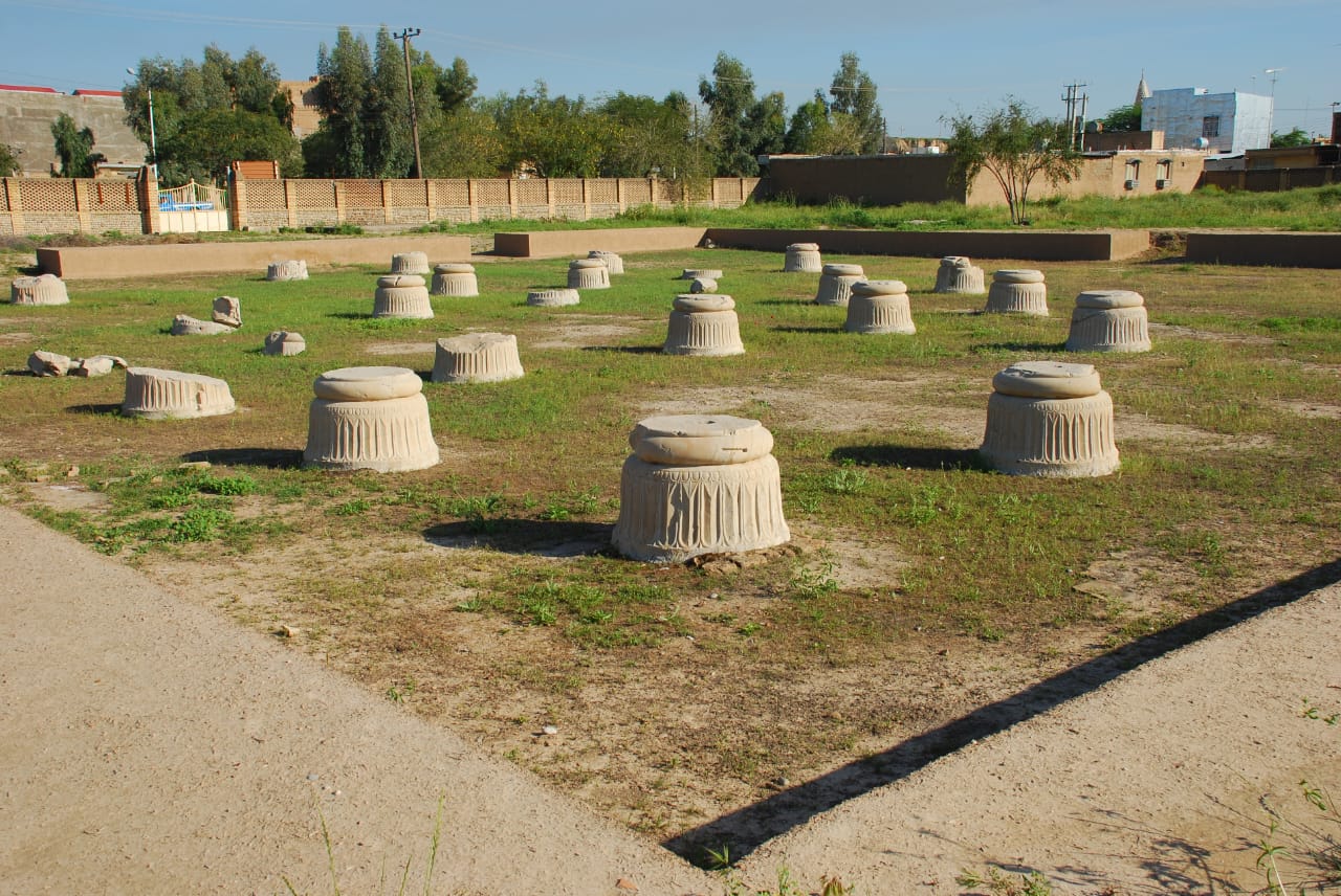 کاخ شاوور(اردشیر دوم)